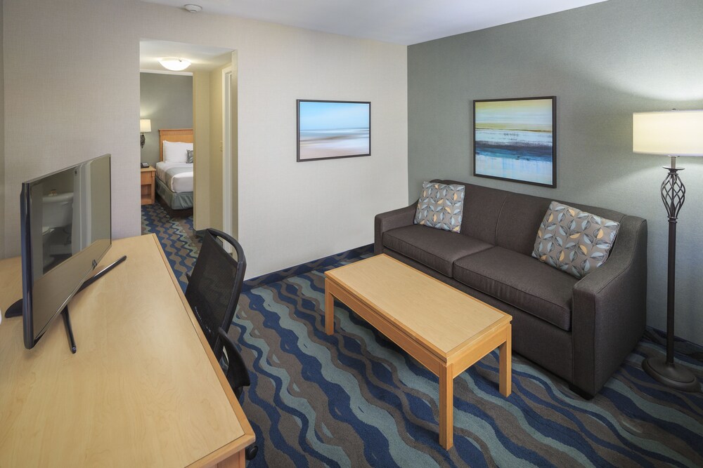 Book Accent Inns Vancouver Airport In Richmond Hotels Com
