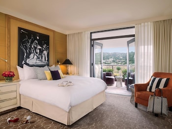 Los Angeles Bölgesinde Bu İş Oteli Seçin - Online Otel Rezervasyonu