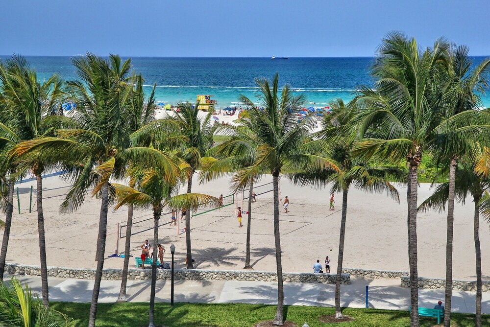 Beacon Hotel South Beach Miami Florida The Best Beaches In World Book Beacon Hotel South Beach In Miami Hotels