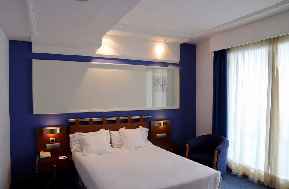 Hotel Olid Valladolid Hotels Com