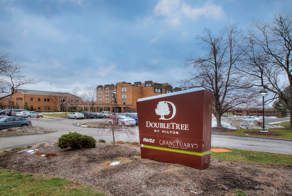 Book Doubletree By Hilton Cleveland East Beachwood In Book Doubletree By Hilton Cleveland East Beachwood In Hotels
