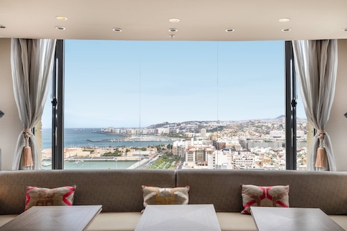 Ac Hotel Gran Canaria By Marriott Las Palmas De Gran Canaria Spain Las Palmas De Gran Canaria Hotel Discounts Hotels Com