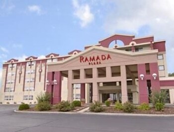 Top 10 Green Bay Hotels Near Lambeau Field Wisconsin