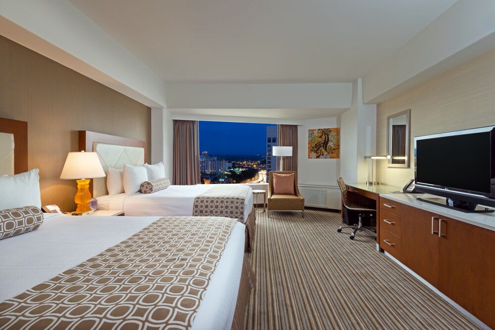 Crowne Plaza Seattle Downtown Seattle United States Of America Seattle Hotel Discounts Hotels Com