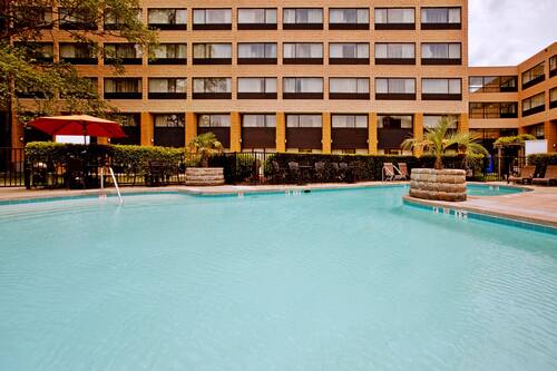 Book Holiday Inn Virginia Beach Norfolk Hotel Conference Center An Ihg Hotel In Virginia Beach Hotels Com Book Holiday Inn Virginia Beach Norfolk Hotel Conference Center An Ihg Hotel In Virginia Beach Hotels Com