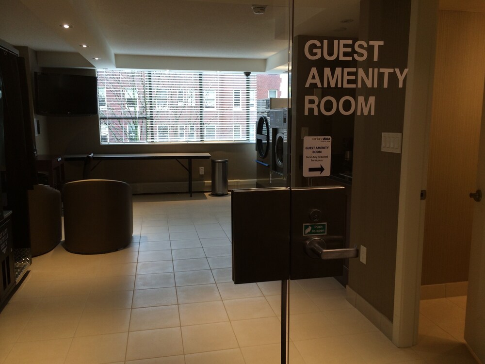 センチュリー プラザ ホテル スパ バンクーバー の宿泊予約 ホテルズドットコム