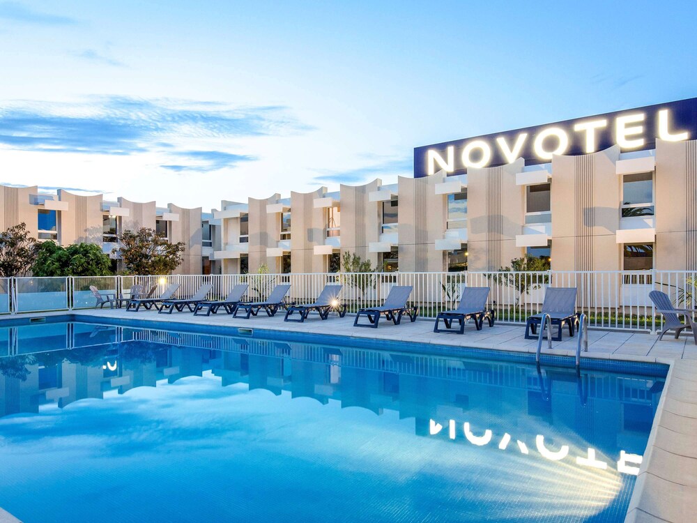 Novotel Perpignan In Rivesaltes Hotels Com