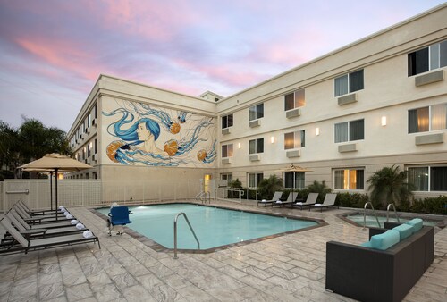 レドンド ビーチ の駐車場付きホテルの宿泊予約 最安値検索 格安予約 多数の宿泊施設のキャンセル無料 ホテルズドットコム