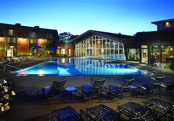 Top 10 Hotels In St Charles Illinois Resorts In St Charles