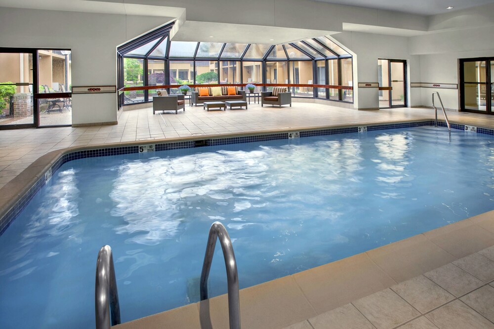 Book Courtyard New Haven Wallingford In Wallingford Hotelscom