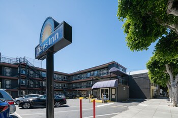 Picture of Days Inn San Francisco Downtown/Civic Center Area in San Francisco