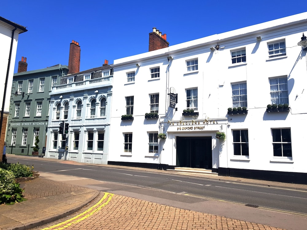 Book The Chequers Hotel In Newbury Hotels The Chequers Hotel Newbury
