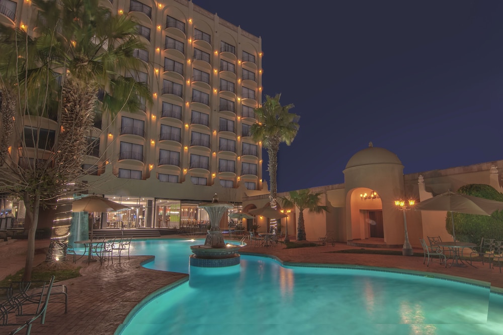 Book Hotel Lucerna Ciudad Juarez In Hotels Hotel Lucerna Ciudad Juarez