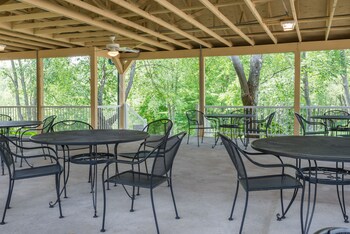 15 Closest Hotels To Seven Springs Mountain Resort In 15 Closest Hotels To Seven Springs Mountain Resort In
