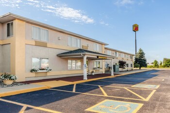 Top 10 Hotels In Portland Michigan