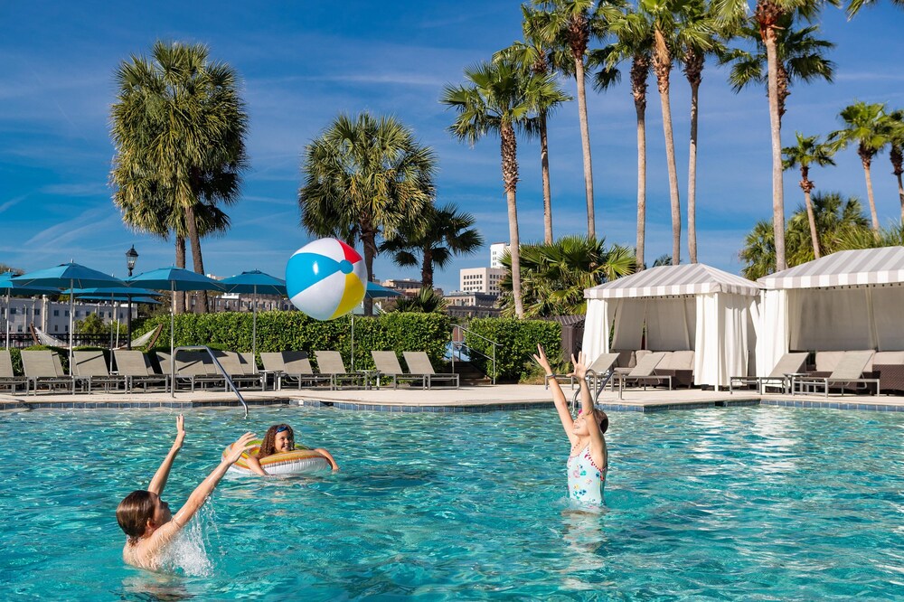 Book The Westin Savannah Harbor Golf Resort & Spa in Savannah | Hotels.com