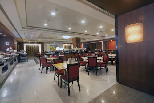 Book Quality Hotel Marlow In Singapore Hotels Com Book Quality Hotel Marlow In Singapore Hotels Com