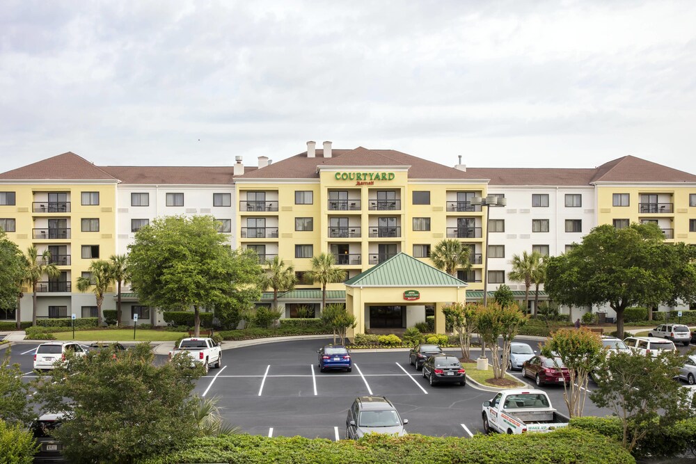 Book Courtyard By Marriott Myrtle Beach Barefoot Landing In Courtyard By Marriott Myrtle Beach Barefoot Landing