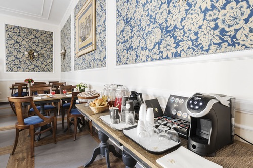 Book Fh55 Hotel Calzaiuoli In Florence Hotels Com