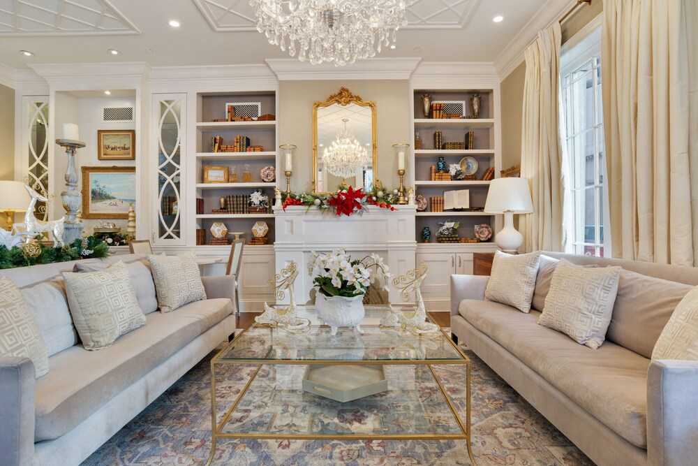 St James Hotel New Orleans Downtown French Quarter Area In New Orleans Hotels Com