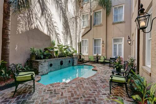 Book St James Hotel New Orleans Downtown French Quarter Area In New Orleans Hotels Com Book St James Hotel New Orleans Downtown French Quarter Area In New Orleans Hotels Com
