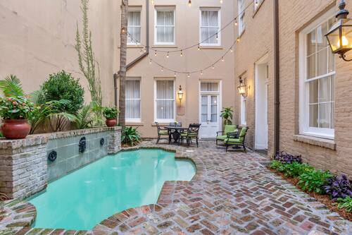 Book St James Hotel New Orleans Downtown French Quarter Area In New Orleans Hotels Com Book St James Hotel New Orleans Downtown French Quarter Area In New Orleans Hotels Com