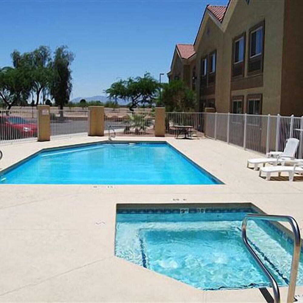 Book Best Western Tolleson Hotel in Tolleson