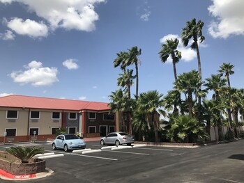 Top 10 Hotels In Mercedes Texas
