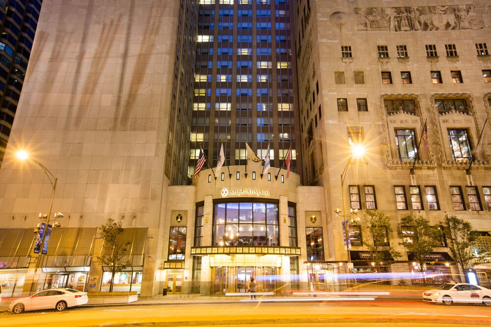 Book InterContinental Chicago Magnificent Mile, an IHG Hotel in Chicago