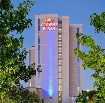 Chicago O Hare International Airport Ord Hotels With Parking Chicago O Hare International Airport Ord Hotels With Parking Book At