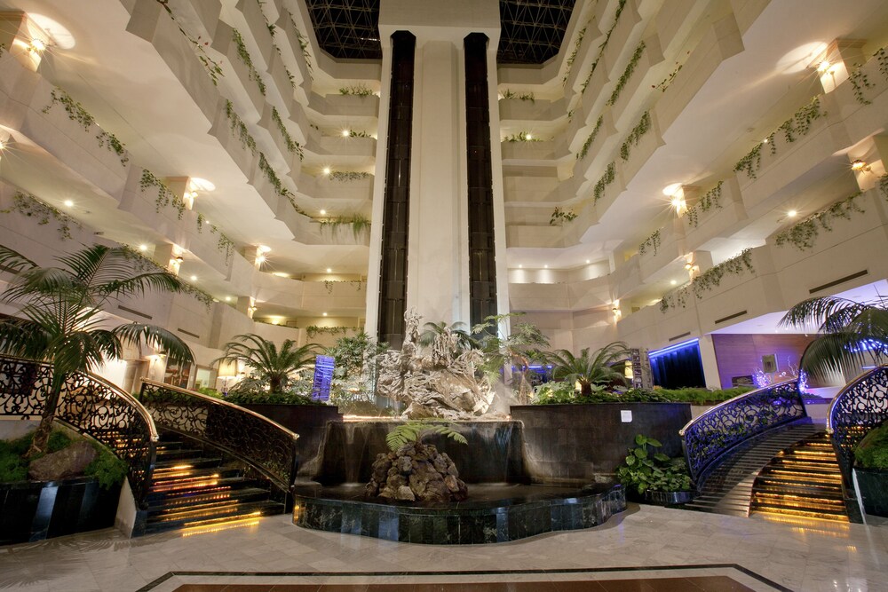 Book Hs Hotsson Hotel Leon In Hotels Hs Hotsson Hotel Leon