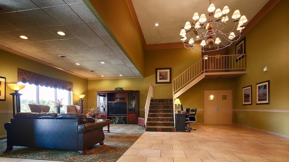 Book Best Western Shepherdsville In Hotels Best Western Shepherdsville Lobby