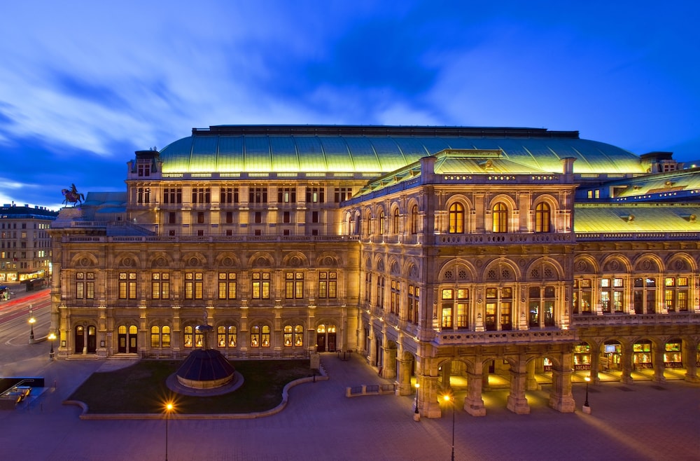 Book Hotel Bristol A Luxury Collection Vienna In Hotel Bristol A Luxury Collection Vienna City View