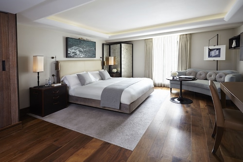 Book The Connaught In London Hotels Com