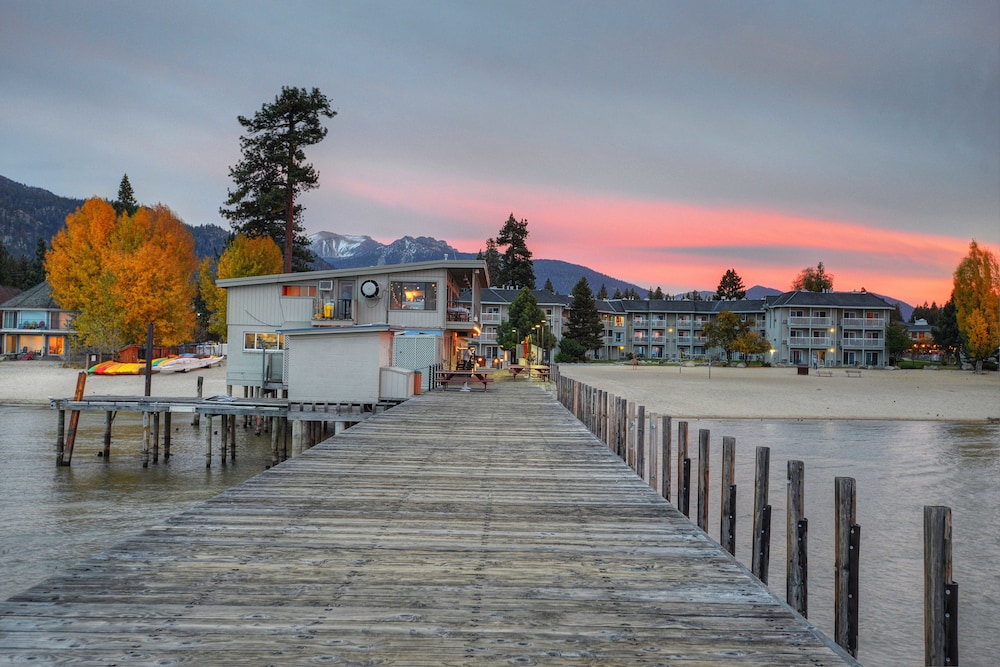Book The Beach Retreat Lodge At Tahoe In South Lake Hotels The Beach Retreat Lodge At Tahoe South Lake
