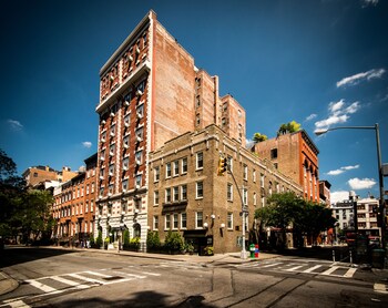 Top 10 Manhattan Hotels Near New York University