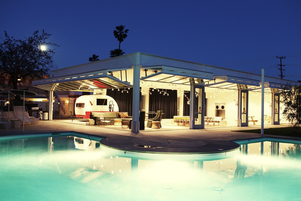 Ace Hotel And Swim Club Palm Springs Info Photos Reviews Book At Hotels Com