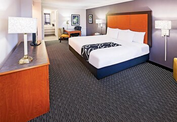 Top 10 Universal City Hotels Near Joint Base San Antonio Randolph Top 10 Universal City Hotels Near Joint Base San Antonio Randolph