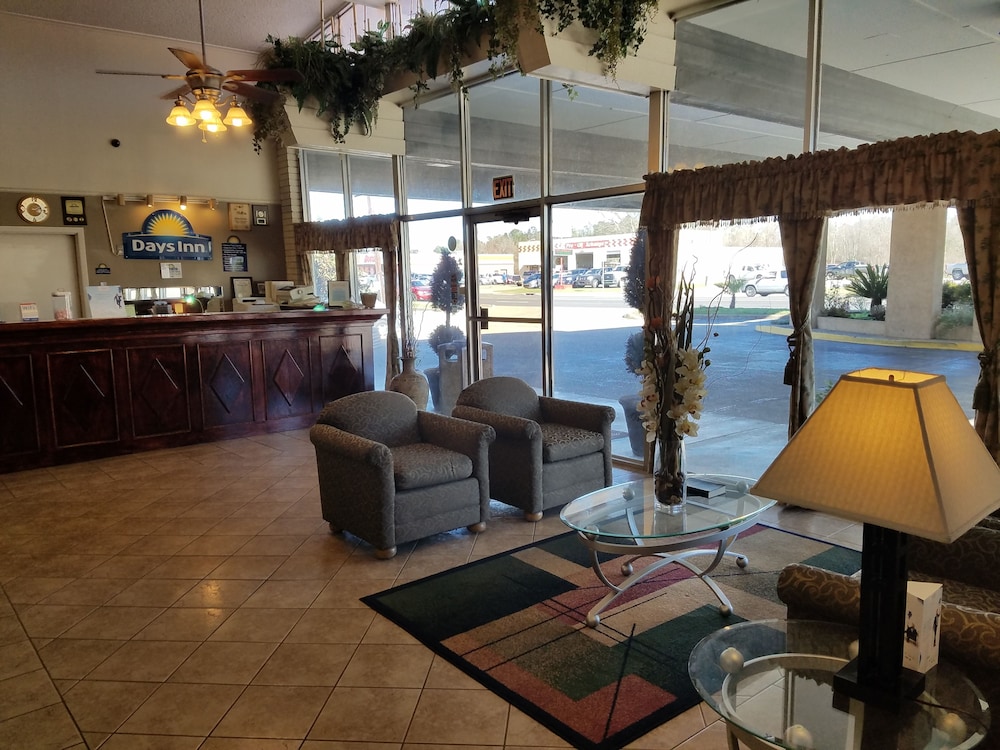 Book Days Inn By Wyndham Leesville In Hotels Days Inn By Wyndham Leesville
