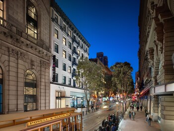 Picture of Axiom Hotel San Francisco in San Francisco