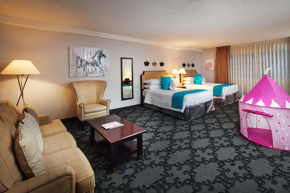 Book Anaheim Majestic Garden Hotel In Anaheim Hotels Com