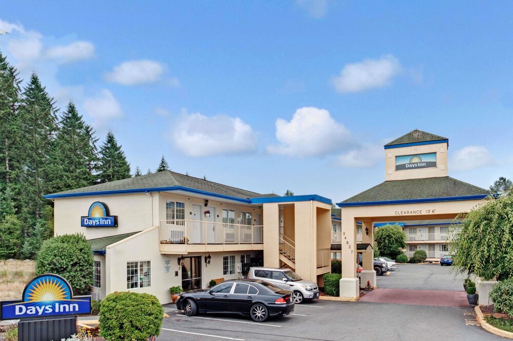 Book Days Inn Federal Way In Hotels Days Inn Federal Way