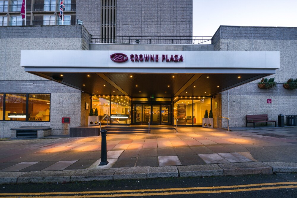 Crowne Plaza Plymouth An Ihg Hotel Plymouth Book At Hotels Com