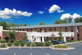 Chọn khách sạn Có trang thiết bị phù hợp cho người khuyết tật tại phòng này tại Grand Rapids