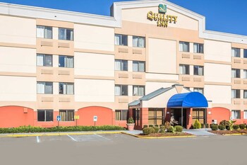 15 Closest Hotels To Palisades Center In West Nyack