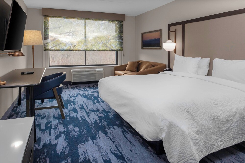 10++ Marriott hotels in enfield ct