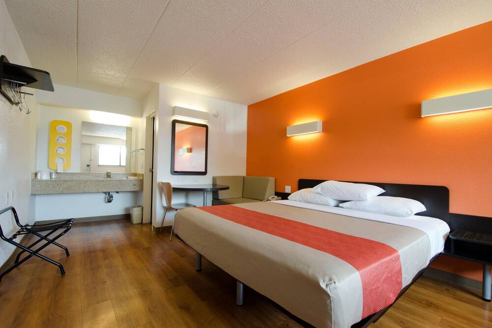 Book Motel 6 Gaithersburg, DC - Washington in Gaithersburg | Hotels.com