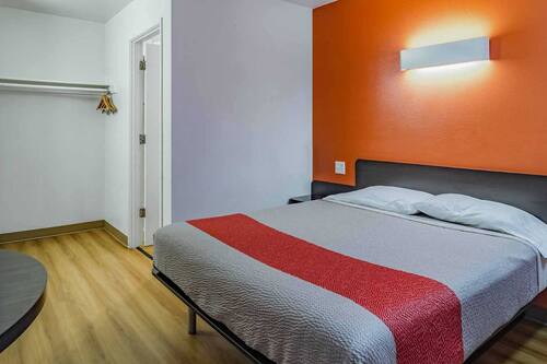 book motel 6 gresham or portland in gresham hotels com
