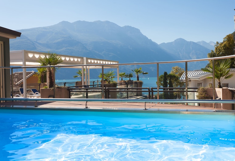 book hotel europa sky pool panorama in riva del garda hotels com