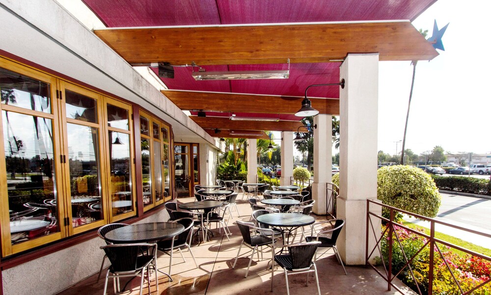 Knott S Berry Farm Hotel Buena Park United States Of America Buena Park Hotel Discounts Hotels Com